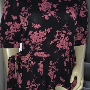 SHEIN Black and Pink Floral Tunic Top